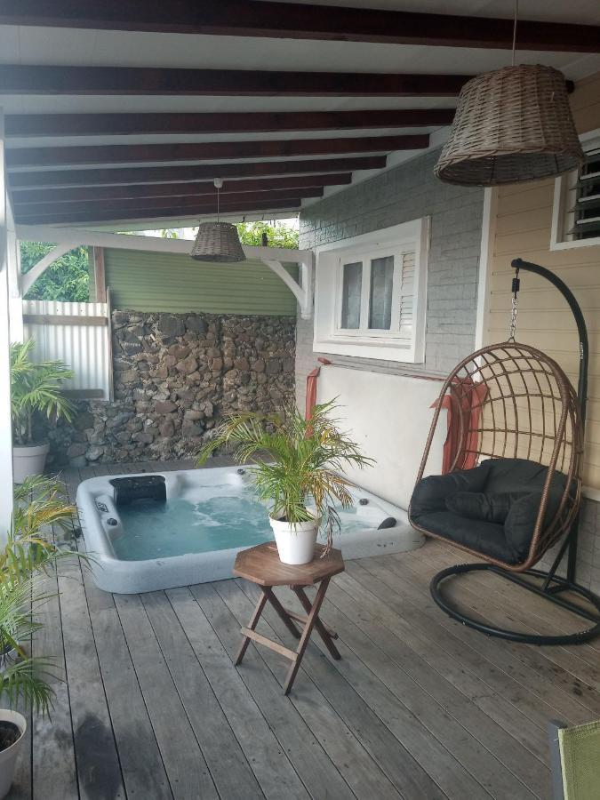 Ferienwohnung Une Pause S'Impose Au Vauclin Avec Votre Jacuzzi Privatif Pour 3 Nuits Minimum Le Vauclin Exterior foto